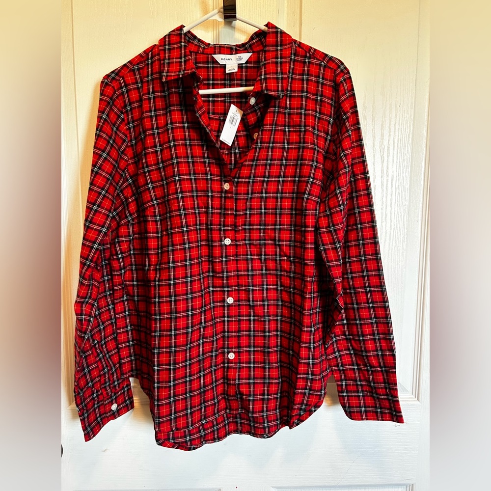 Old Navy red plaid Classic Shirt never worn